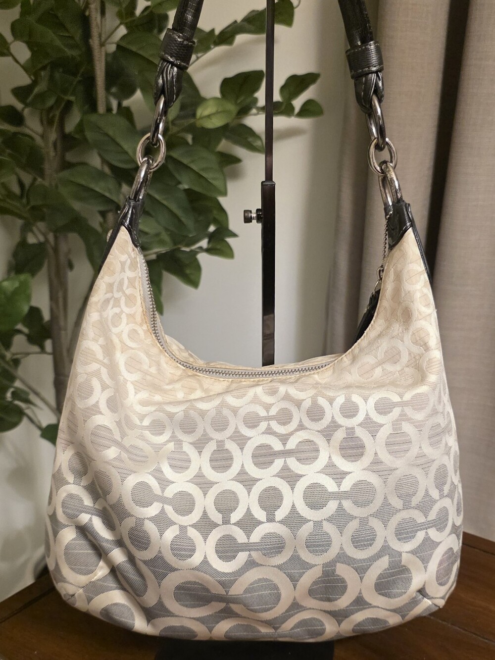 Coach Kristen Op Art Ombre Shoulder Bag 16793 - Picture 5 of 15
